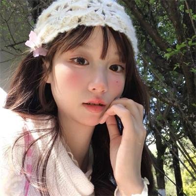 阳光灿烂的女人
